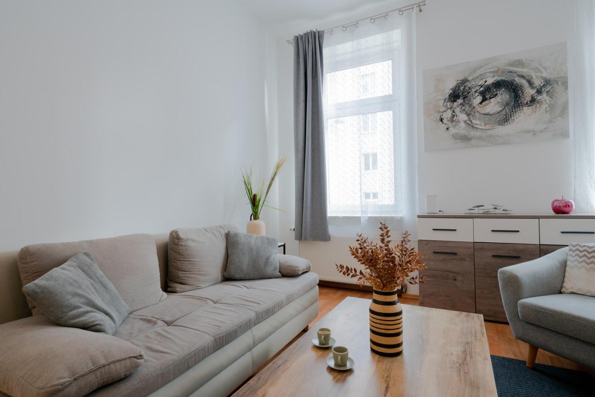 Bessemer - Charming Cottage With Garden Виена Екстериор снимка